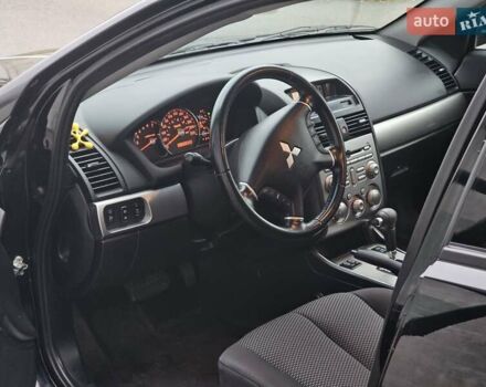 Черный Мицубиси Галант, объемом двигателя 2.38 л и пробегом 94 тыс. км за 12500 $, фото 21 на Automoto.ua