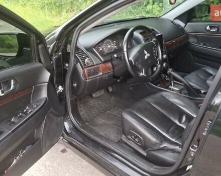 Чорний Міцубісі Галант, об'ємом двигуна 2.4 л та пробігом 315 тис. км за 5500 $, фото 5 на Automoto.ua