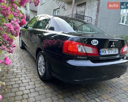 Черный Мицубиси Галант, объемом двигателя 2.38 л и пробегом 100 тыс. км за 6900 $, фото 1 на Automoto.ua