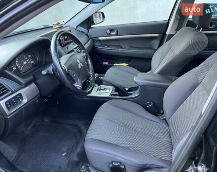 Черный Мицубиси Галант, объемом двигателя 2.4 л и пробегом 100 тыс. км за 6900 $, фото 16 на Automoto.ua