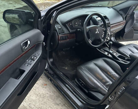 Черный Мицубиси Галант, объемом двигателя 2.38 л и пробегом 560 тыс. км за 3300 $, фото 11 на Automoto.ua