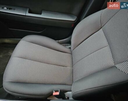 Черный Мицубиси Галант, объемом двигателя 2.38 л и пробегом 94 тыс. км за 12500 $, фото 18 на Automoto.ua