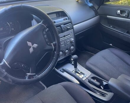 Черный Мицубиси Галант, объемом двигателя 2.4 л и пробегом 265 тыс. км за 5400 $, фото 5 на Automoto.ua