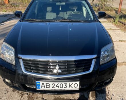 Черный Мицубиси Галант, объемом двигателя 2.4 л и пробегом 265 тыс. км за 5400 $, фото 1 на Automoto.ua