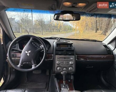 Черный Мицубиси Галант, объемом двигателя 2.4 л и пробегом 209 тыс. км за 6700 $, фото 15 на Automoto.ua