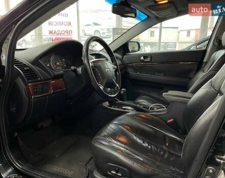Чорний Міцубісі Галант, об'ємом двигуна 2.38 л та пробігом 211 тис. км за 5990 $, фото 28 на Automoto.ua