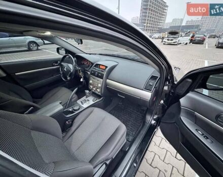 Черный Мицубиси Галант, объемом двигателя 2.38 л и пробегом 191 тыс. км за 6500 $, фото 10 на Automoto.ua