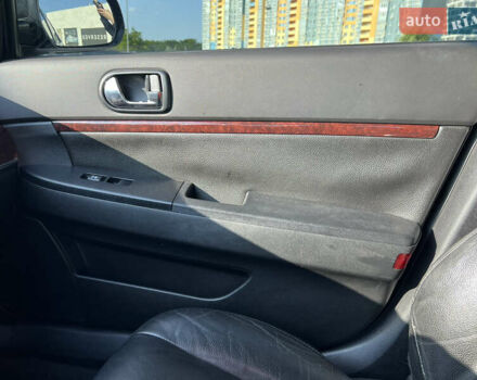 Черный Мицубиси Галант, объемом двигателя 2.4 л и пробегом 462 тыс. км за 5000 $, фото 7 на Automoto.ua