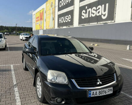 Черный Мицубиси Галант, объемом двигателя 2.4 л и пробегом 462 тыс. км за 5000 $, фото 2 на Automoto.ua