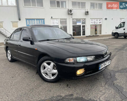 Міцубісі Галант 1993 у Одесі на Automoto.ua Чорний Міцубісі Галант, об'ємом двигуна 2 л та пробігом 150 тис. км за 1750 $, фото 1 на Automoto.ua