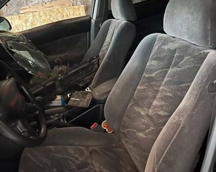 Фиолетовый Мицубиси Галант, объемом двигателя 2.4 л и пробегом 400 тыс. км за 1200 $, фото 5 на Automoto.ua