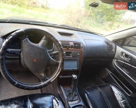 Фіолетовий Міцубісі Галант, об'ємом двигуна 2.4 л та пробігом 330 тис. км за 1650 $, фото 8 на Automoto.ua