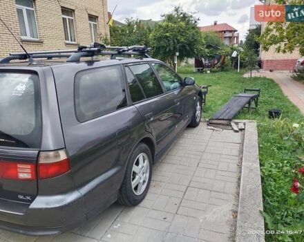 Фиолетовый Мицубиси Галант, объемом двигателя 2 л и пробегом 362 тыс. км за 2800 $, фото 3 на Automoto.ua