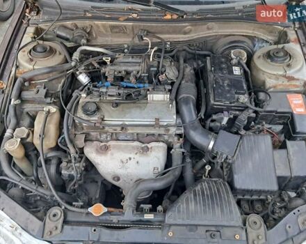 Коричневый Мицубиси Галант, объемом двигателя 2.4 л и пробегом 300 тыс. км за 3000 $, фото 10 на Automoto.ua