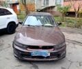 Коричневый Мицубиси Галант, объемом двигателя 2.4 л и пробегом 380 тыс. км за 2500 $, фото 1 на Automoto.ua
