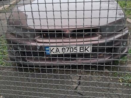 Коричневый Мицубиси Галант, объемом двигателя 2.4 л и пробегом 300 тыс. км за 3000 $, фото 1 на Automoto.ua