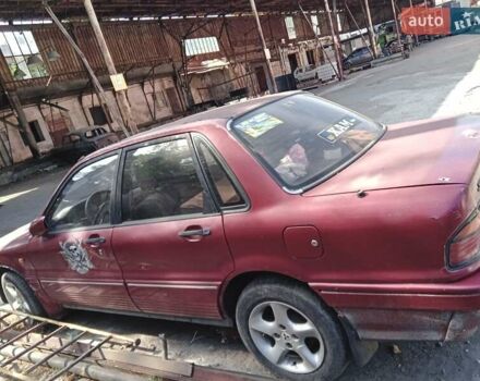 Красный Мицубиси Галант, объемом двигателя 2 л и пробегом 400 тыс. км за 1298 $, фото 3 на Automoto.ua