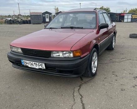 Красный Мицубиси Галант, объемом двигателя 1.8 л и пробегом 283 тыс. км за 2200 $, фото 5 на Automoto.ua