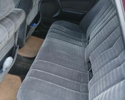 Червоний Міцубісі Галант, об'ємом двигуна 2 л та пробігом 327 тис. км за 1000 $, фото 4 на Automoto.ua