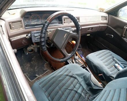 Красный Мицубиси Галант, объемом двигателя 0 л и пробегом 160 тыс. км за 238 $, фото 5 на Automoto.ua