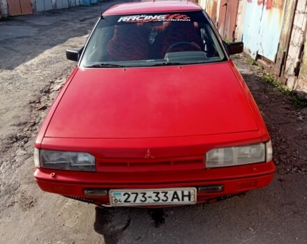 Красный Мицубиси Галант, объемом двигателя 0 л и пробегом 333 тыс. км за 1200 $, фото 1 на Automoto.ua