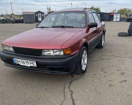 Красный Мицубиси Галант, объемом двигателя 1.8 л и пробегом 283 тыс. км за 2200 $, фото 2 на Automoto.ua