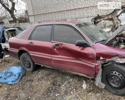 Червоний Міцубісі Галант, об'ємом двигуна 2 л та пробігом 160 тис. км за 550 $, фото 4 на Automoto.ua