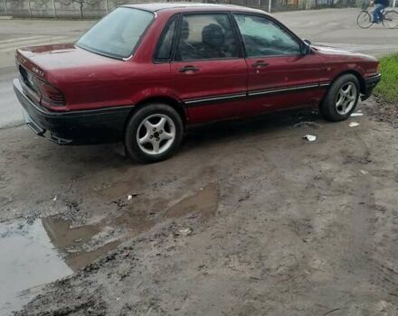 Красный Мицубиси Галант, объемом двигателя 0 л и пробегом 250 тыс. км за 500 $, фото 4 на Automoto.ua