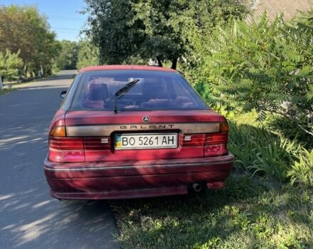 Красный Мицубиси Галант, объемом двигателя 1.6 л и пробегом 370 тыс. км за 500 $, фото 2 на Automoto.ua