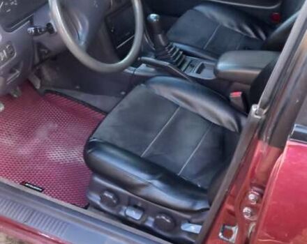 Красный Мицубиси Галант, объемом двигателя 2 л и пробегом 270 тыс. км за 2700 $, фото 4 на Automoto.ua