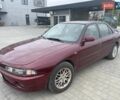 Красный Мицубиси Галант, объемом двигателя 2 л и пробегом 250 тыс. км за 2100 $, фото 2 на Automoto.ua