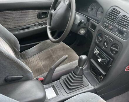 Красный Мицубиси Галант, объемом двигателя 2 л и пробегом 250 тыс. км за 2100 $, фото 4 на Automoto.ua