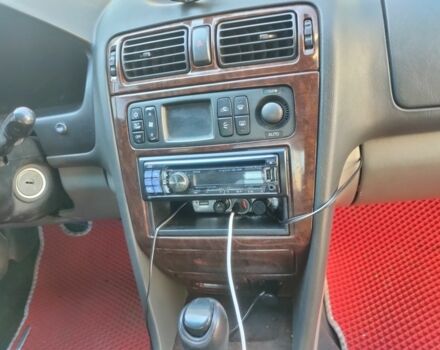 Червоний Міцубісі Галант, об'ємом двигуна 2.5 л та пробігом 300 тис. км за 3500 $, фото 2 на Automoto.ua