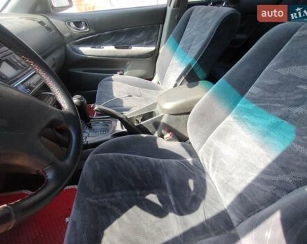 Красный Мицубиси Галант, объемом двигателя 2.5 л и пробегом 250 тыс. км за 5000 $, фото 12 на Automoto.ua