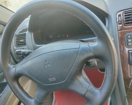 Червоний Міцубісі Галант, об'ємом двигуна 2.5 л та пробігом 300 тис. км за 3500 $, фото 1 на Automoto.ua