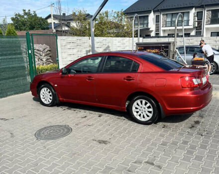 Красный Мицубиси Галант, объемом двигателя 2.38 л и пробегом 300 тыс. км за 5900 $, фото 2 на Automoto.ua