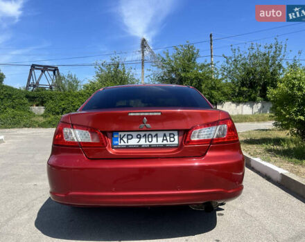 Красный Мицубиси Галант, объемом двигателя 2.4 л и пробегом 255 тыс. км за 5600 $, фото 4 на Automoto.ua