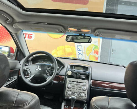 Красный Мицубиси Галант, объемом двигателя 2.38 л и пробегом 300 тыс. км за 5900 $, фото 14 на Automoto.ua