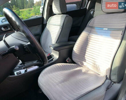 Красный Мицубиси Галант, объемом двигателя 2.4 л и пробегом 284 тыс. км за 6990 $, фото 31 на Automoto.ua