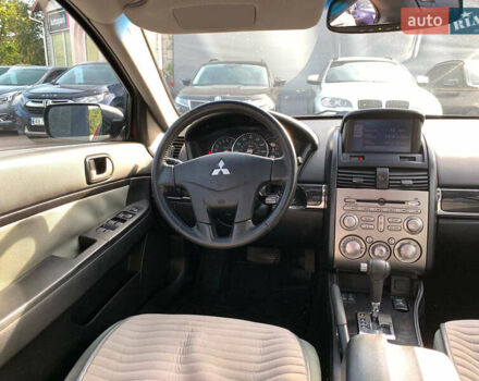 Красный Мицубиси Галант, объемом двигателя 2.4 л и пробегом 284 тыс. км за 6990 $, фото 25 на Automoto.ua