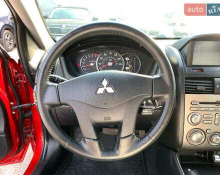 Красный Мицубиси Галант, объемом двигателя 2.4 л и пробегом 284 тыс. км за 6990 $, фото 32 на Automoto.ua