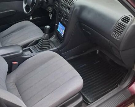 Красный Мицубиси Галант, объемом двигателя 2 л и пробегом 270 тыс. км за 2000 $, фото 3 на Automoto.ua