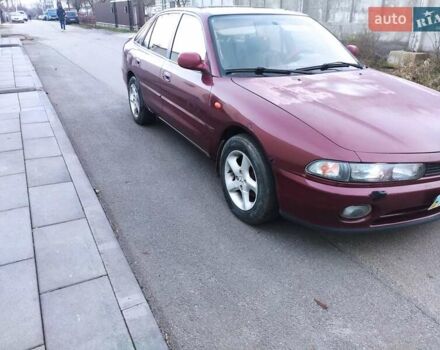 Красный Мицубиси Галант, объемом двигателя 2 л и пробегом 284 тыс. км за 1200 $, фото 2 на Automoto.ua