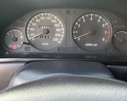 Красный Мицубиси Галант, объемом двигателя 1.8 л и пробегом 300 тыс. км за 2500 $, фото 6 на Automoto.ua