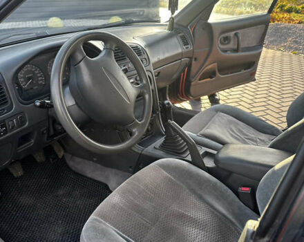 Красный Мицубиси Галант, объемом двигателя 2 л и пробегом 370 тыс. км за 2500 $, фото 12 на Automoto.ua