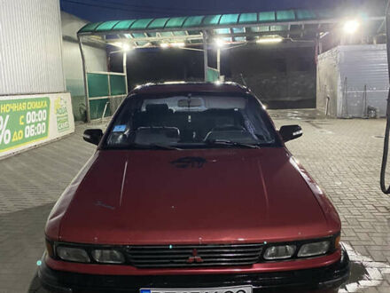 Міцубісі Галант 1988 у Миколаєві на Automoto.ua Червоний Міцубісі Галант, об'ємом двигуна 1.8 л та пробігом 300 тис. км за 500 $, фото 1 на Automoto.ua