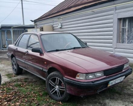 Червоний Міцубісі Галант, об'ємом двигуна 2 л та пробігом 327 тис. км за 1000 $, фото 1 на Automoto.ua