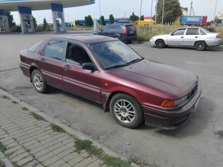 Міцубісі Галант 1992 у Гайсине на Automoto.ua Червоний Міцубісі Галант, об'ємом двигуна 2 л та пробігом 237 тис. км за 1700 $, фото 1 на Automoto.ua