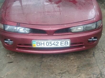 Красный Мицубиси Галант, объемом двигателя 1.8 л и пробегом 456 тыс. км за 1500 $, фото 1 на Automoto.ua