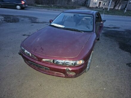 Красный Мицубиси Галант, объемом двигателя 2 л и пробегом 300 тыс. км за 950 $, фото 1 на Automoto.ua